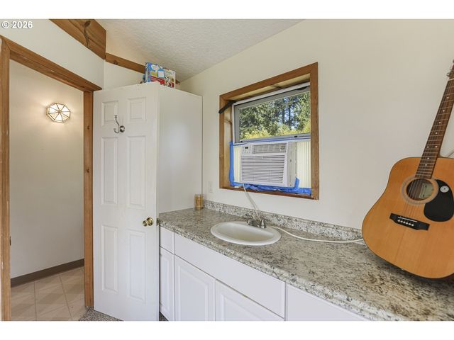 33411 BLAHA Rd, Warren, OR 97053
