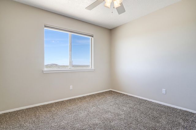 11 Apache Plume Road, Los Lunas, NM 87031