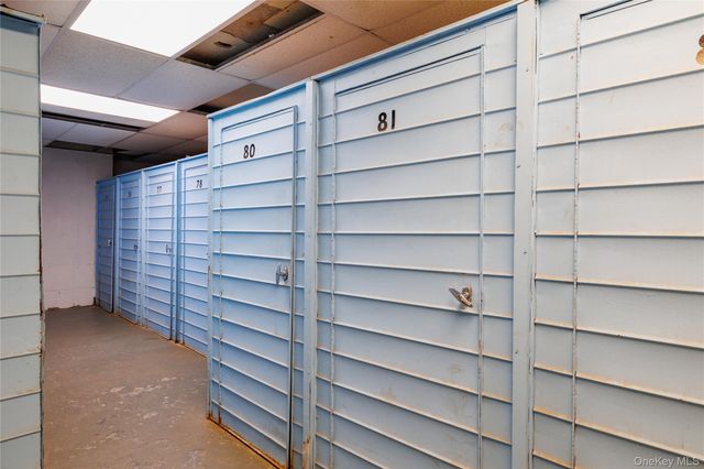 522 Shore Road 4W, Long Beach, NY 11561