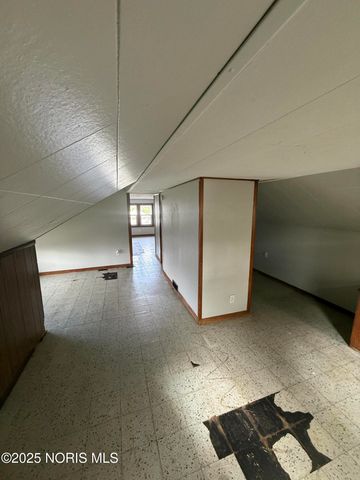 908 E Manhattan Boulevard, Toledo, OH 43608