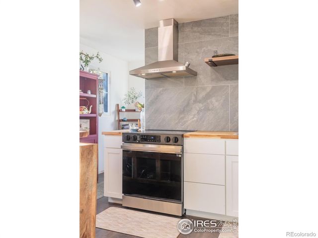 993 Highway 7 Business, Allenspark, CO 80510