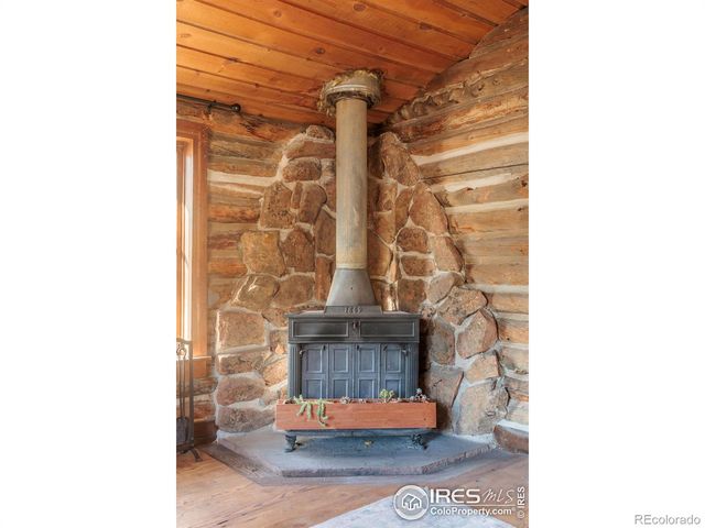 993 Highway 7 Business, Allenspark, CO 80510