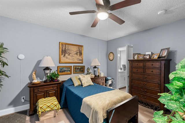 10402 Sunrise Lakes Blvd 104, Sunrise, FL 33322