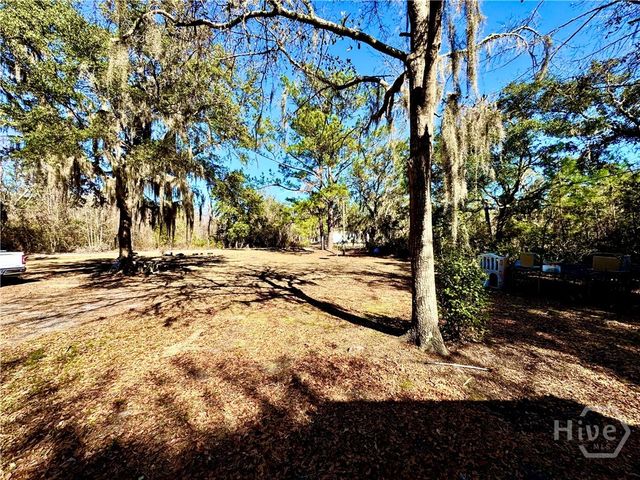 49 Clem Road, Midway, GA 31320