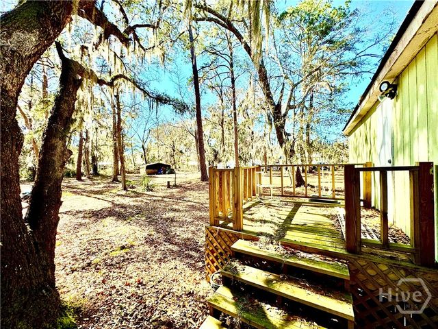 49 Clem Road, Midway, GA 31320