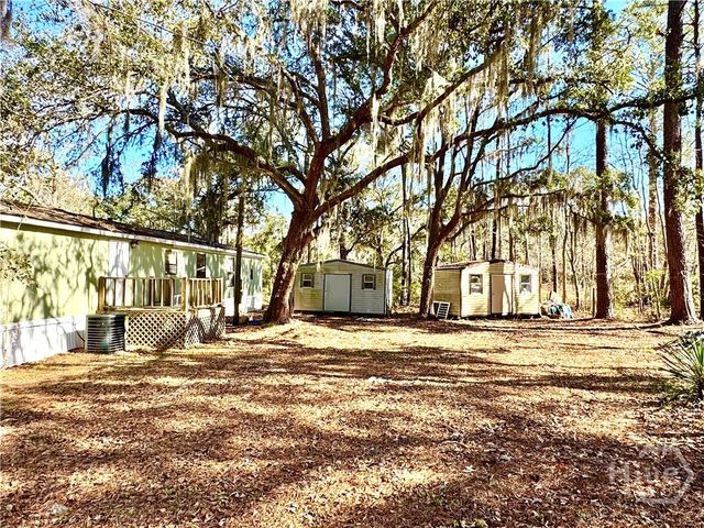 49 Clem Road, Midway, GA 31320