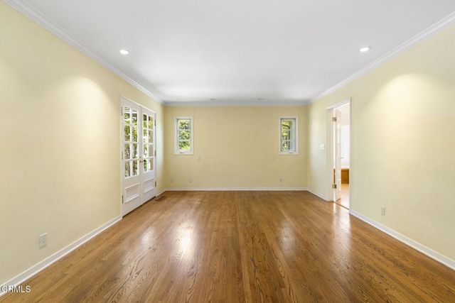 1265 El Mirador Drive, Pasadena, CA 91103
