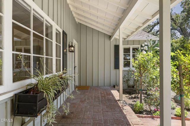 1265 El Mirador Drive, Pasadena, CA 91103