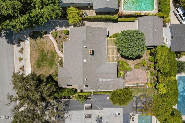 1265 El Mirador Drive, Pasadena, CA 91103