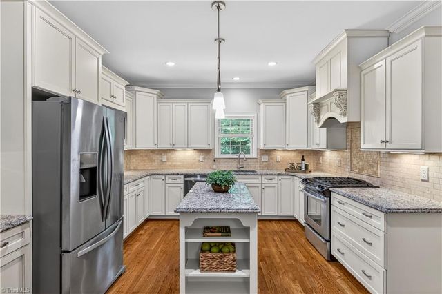 5414 Rambling Road, Greensboro, NC 27409
