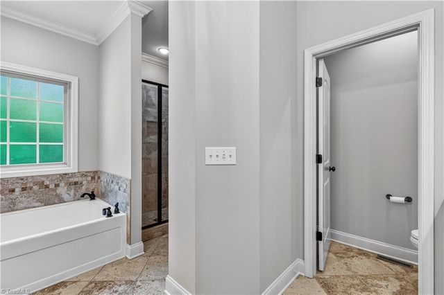 5414 Rambling Road, Greensboro, NC 27409