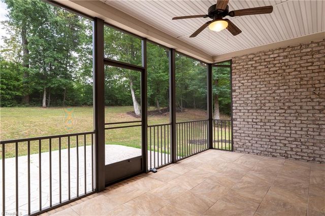 5414 Rambling Road, Greensboro, NC 27409