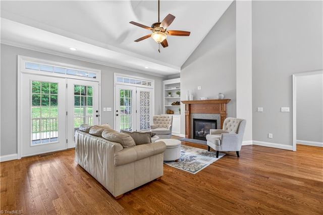 5414 Rambling Road, Greensboro, NC 27409