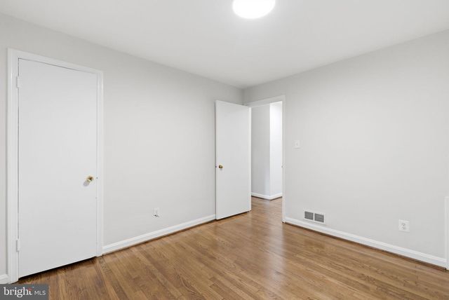 6116 MASSACHUSETTS AVE, Bethesda, MD 20816