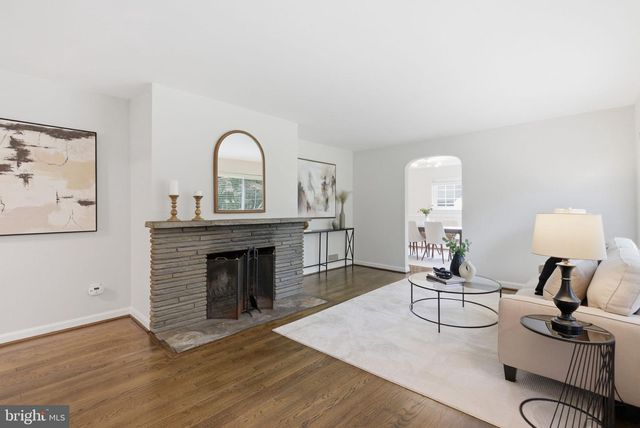 6116 MASSACHUSETTS AVE, Bethesda, MD 20816