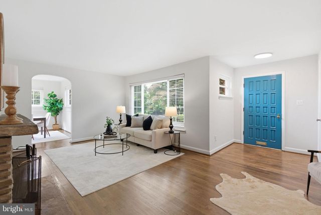 6116 MASSACHUSETTS AVE, Bethesda, MD 20816