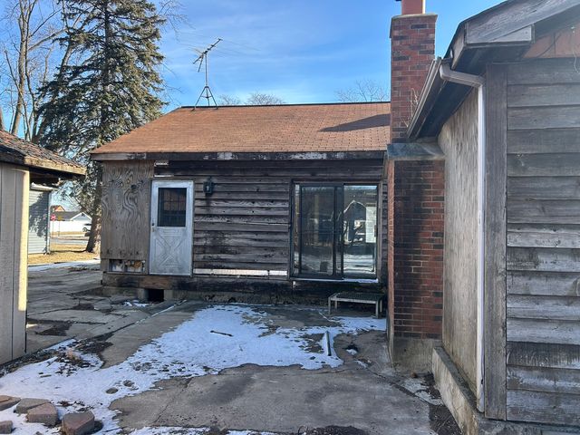 9606 S Natoma Avenue, Oak Lawn, IL 60453