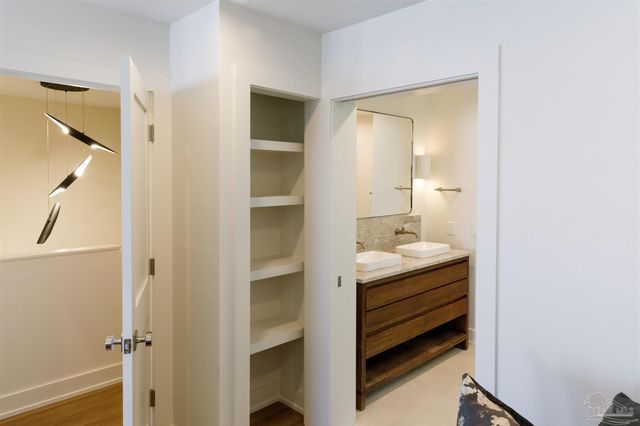 113 Bayshore Dr, Pensacola, FL 32507