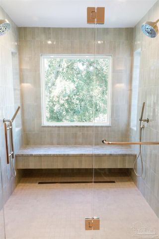 113 Bayshore Dr, Pensacola, FL 32507