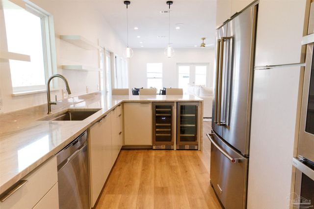 113 Bayshore Dr, Pensacola, FL 32507