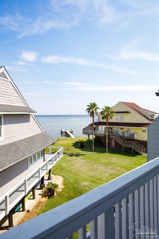 113 Bayshore Dr, Pensacola, FL 32507