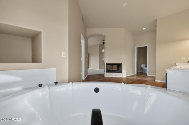 17047 E DIXILETA Drive, Rio Verde, AZ 85263