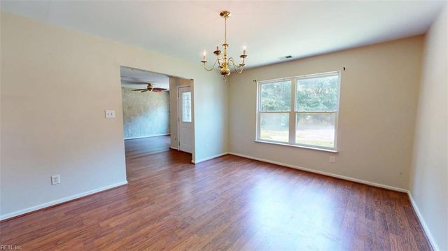 131 Low Ridge RD, Williamsburg, VA 23185