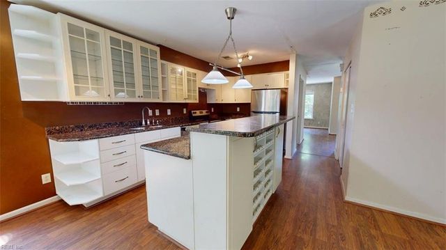 131 Low Ridge RD, Williamsburg, VA 23185