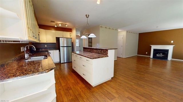 131 Low Ridge RD, Williamsburg, VA 23185