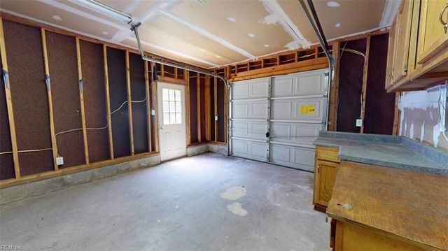 131 Low Ridge RD, Williamsburg, VA 23185