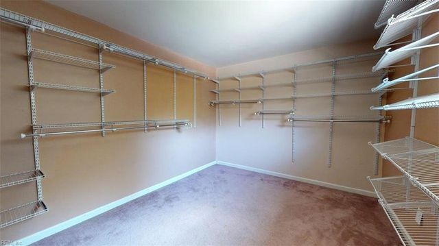 131 Low Ridge RD, Williamsburg, VA 23185