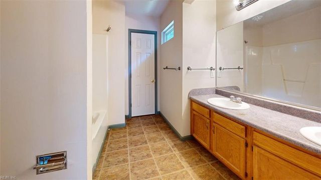 131 Low Ridge RD, Williamsburg, VA 23185