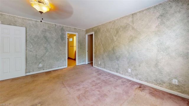 131 Low Ridge RD, Williamsburg, VA 23185