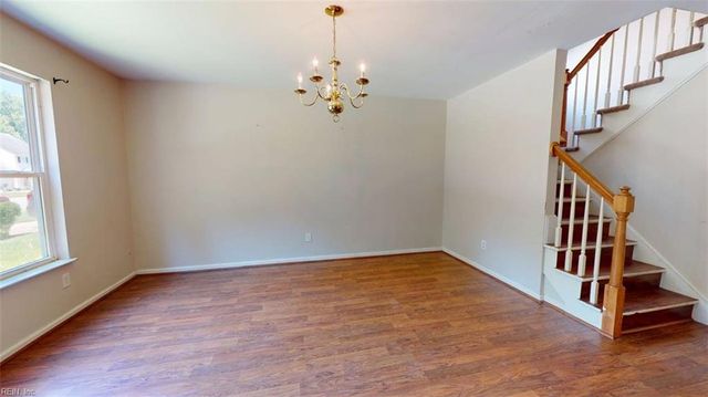 131 Low Ridge RD, Williamsburg, VA 23185
