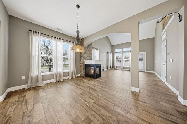 4548 Grand Strand Drive, Grove City, OH 43123