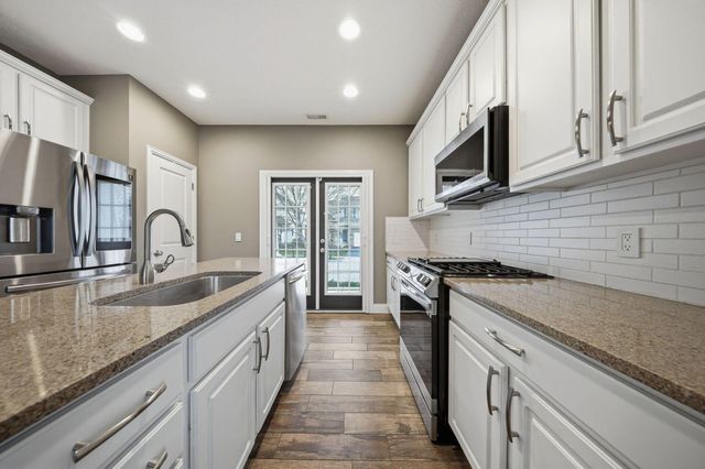 4548 Grand Strand Drive, Grove City, OH 43123