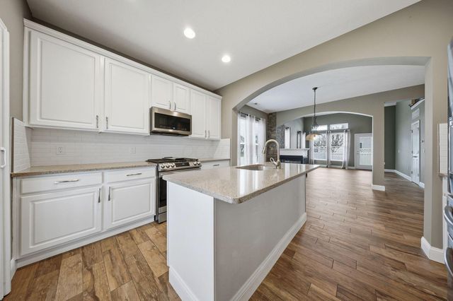 4548 Grand Strand Drive, Grove City, OH 43123