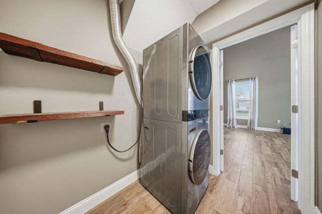 4548 Grand Strand Drive, Grove City, OH 43123