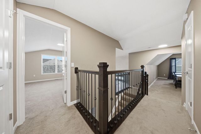 4548 Grand Strand Drive, Grove City, OH 43123