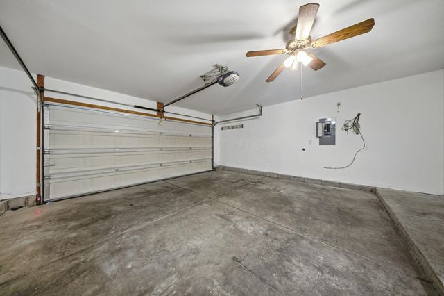 4548 Grand Strand Drive, Grove City, OH 43123