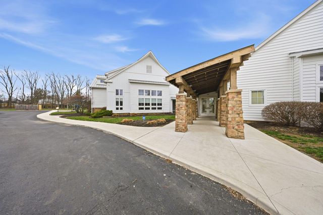 4548 Grand Strand Drive, Grove City, OH 43123