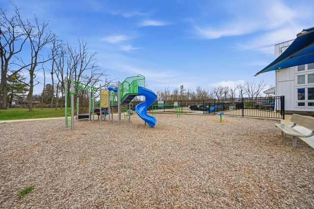 4548 Grand Strand Drive, Grove City, OH 43123