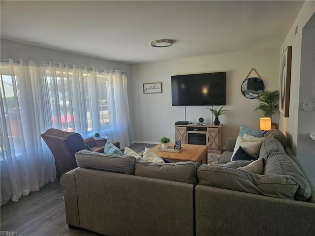 2213 Wharton AVE, Norfolk, VA 23518