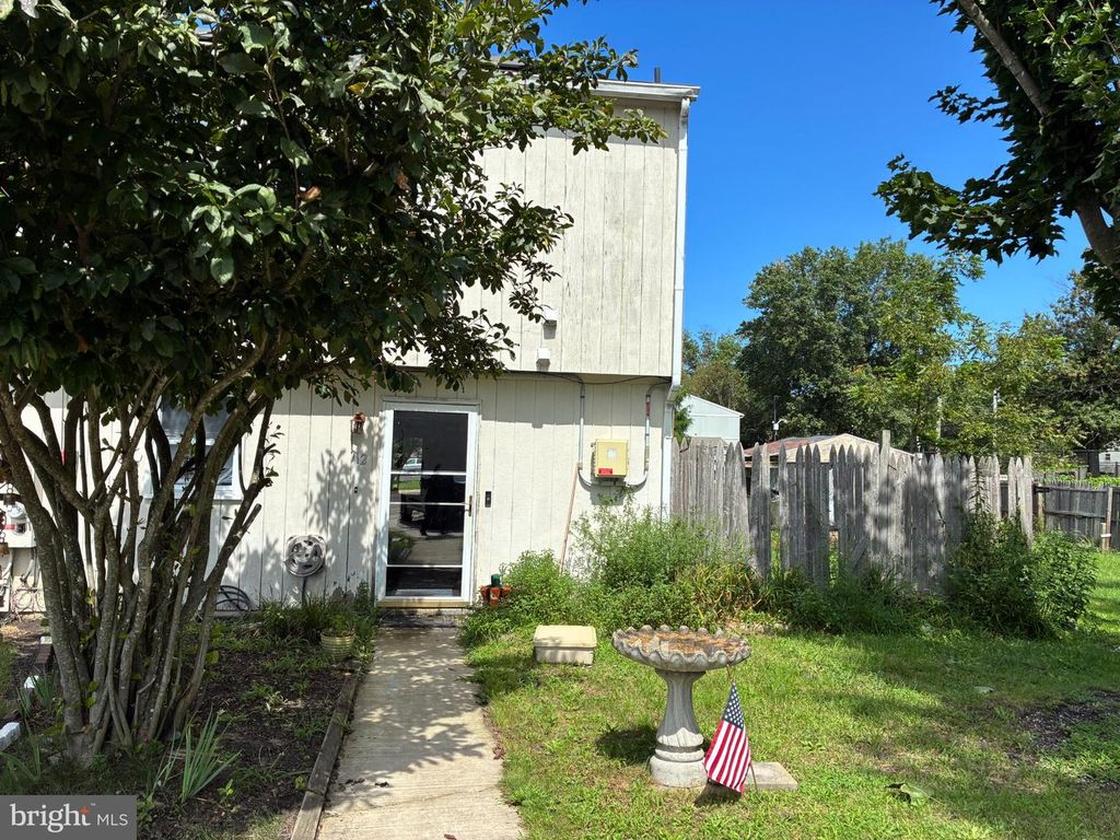 712 TARA DR, SICKLERVILLE, NJ 08081 — exterior