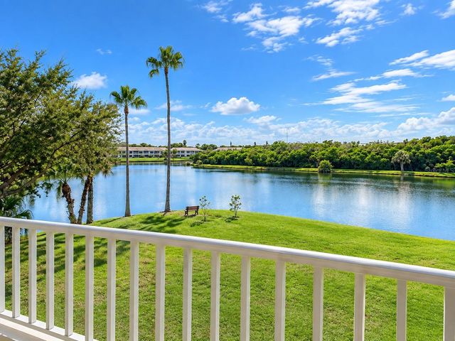 6425 SHORELINE DRIVE 10103, St Petersburg, FL 33708