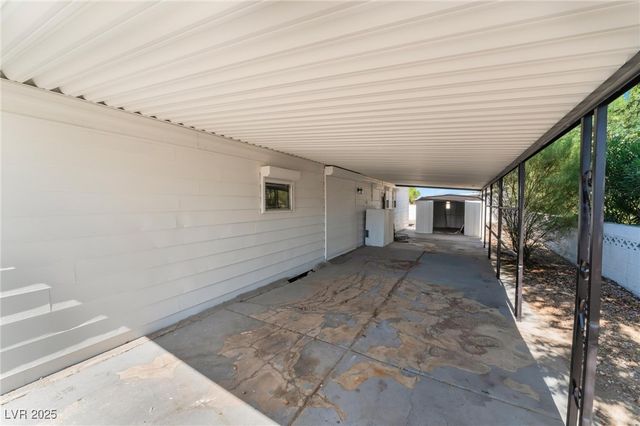 280 Sir Phillip Street, Las Vegas, NV 89110