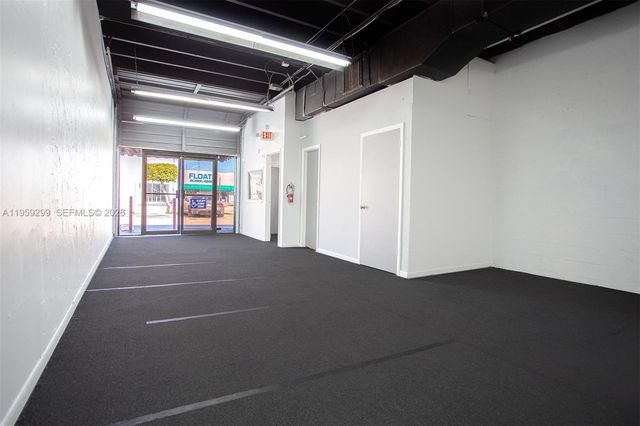 1834 NW 20th St, Miami, FL 33142