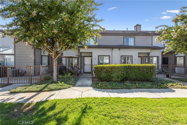 1555 Orange 1205, Redlands, CA 92373