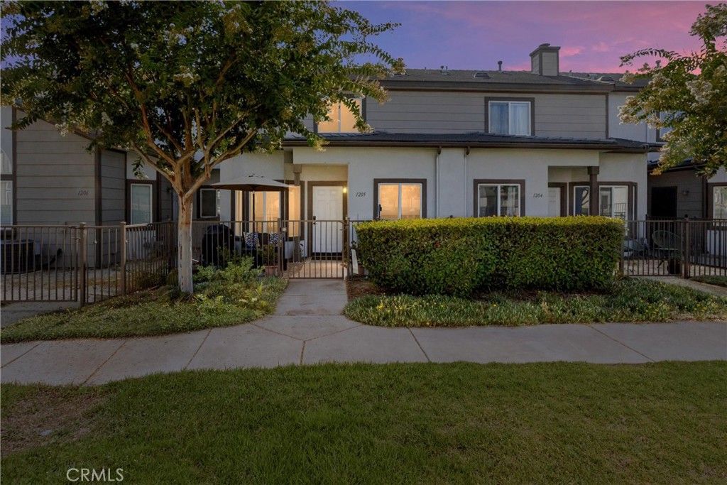 1555 Orange 1205, Redlands, CA 92373