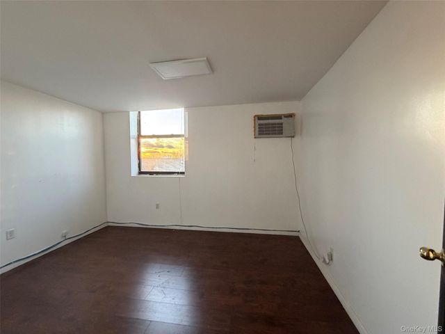 22-26 119th Street 2FL, College Point, NY 11356